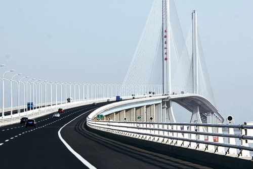 長江隧橋